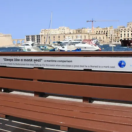 Seaside Harbour View * Senglea