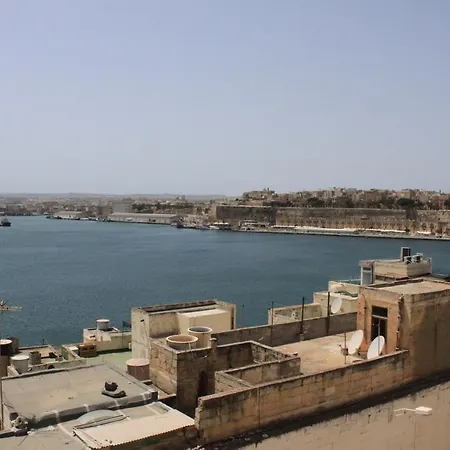Seaside Harbour View Case de vacanță Senglea