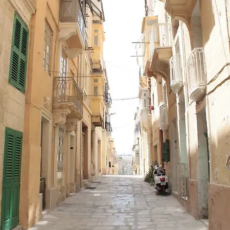 Seaside Harbour View * Senglea